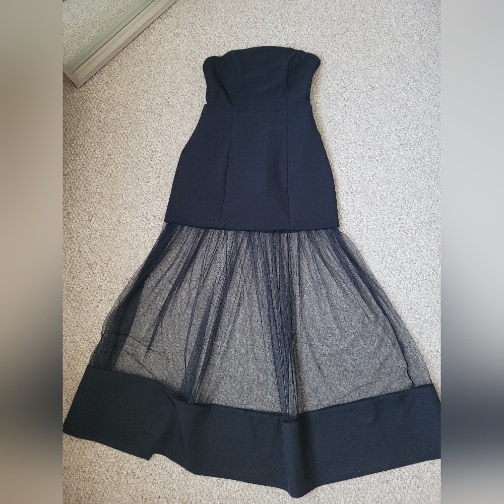 Anthropologie Elliatt Maxi Party Evening Dress - Picture 6 of 6